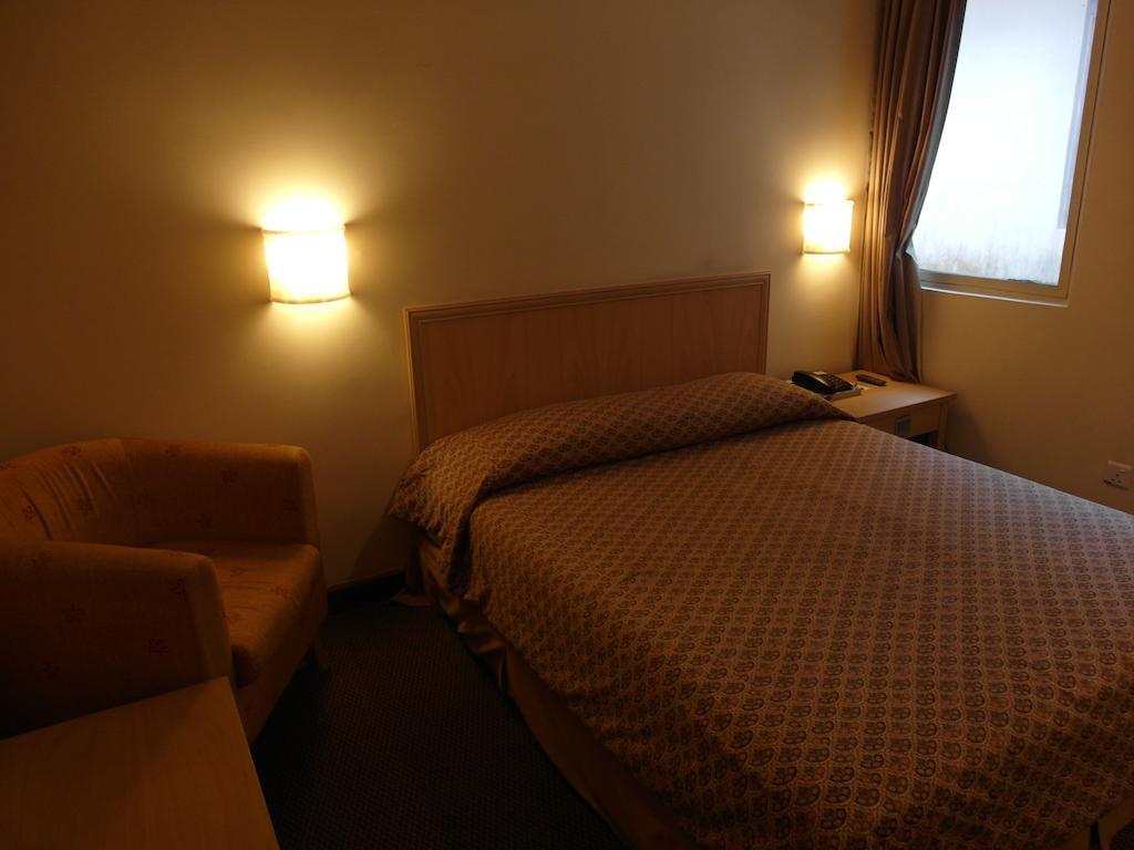 Mandarin Pacific Hotel Kuala Lumpur Room photo